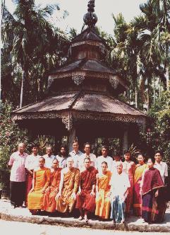 The Theravada Bhikkhu Sangha in Bangladesh