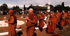 The Theravada Bhikkhu Sangha in United Kingdom